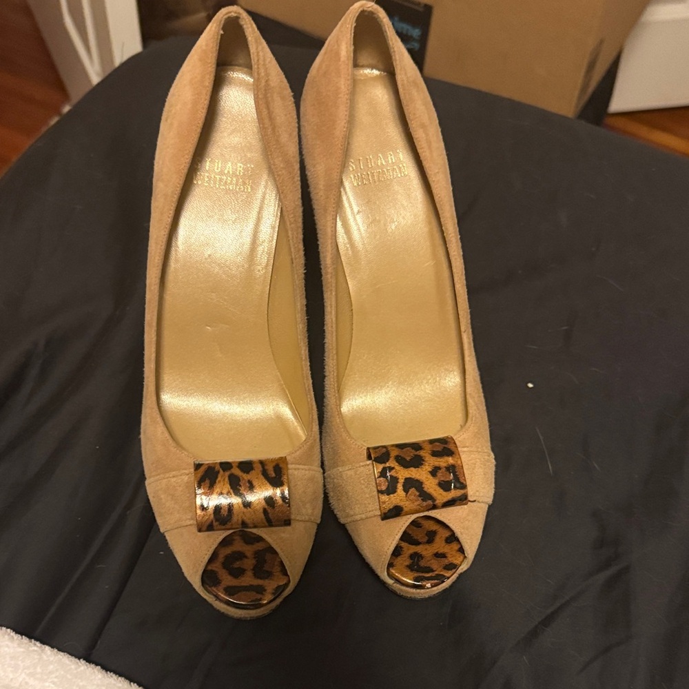Stuart Weitzman Tan Heels with Leopard Detail